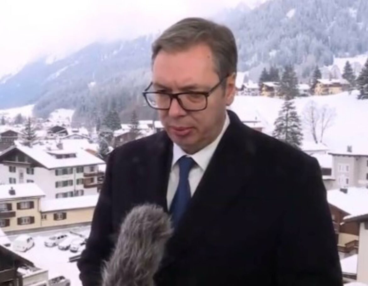 Vučić: Davos postao klub istomišljenika, lažne optužbe protiv Srbije