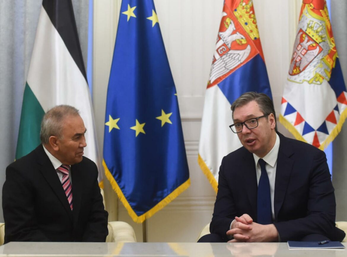 Predsednik Vučić primio u oproštajnu posetu palestinskog ambasadora