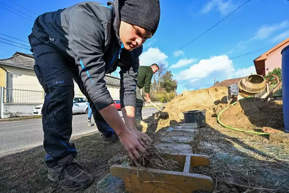 Ekološke kuće od blata se vraćaju u Mađarsku