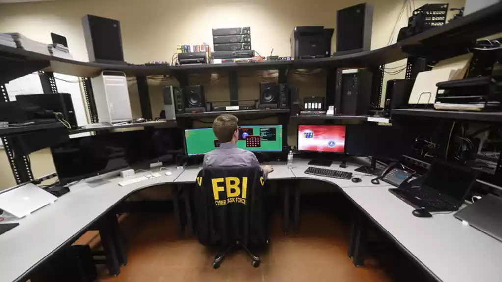 FBI priznaje da je njegova mreža hakovana