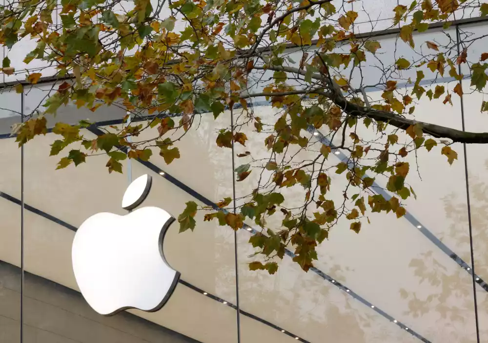 ISS poziva akcionare Apple-a da glasaju za generalnog direktora Tima Kuka