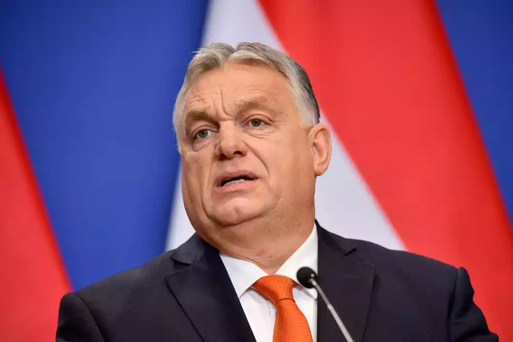 Politiko: Orban zapretio da će blokirati produženje sankcija EU Rusiji