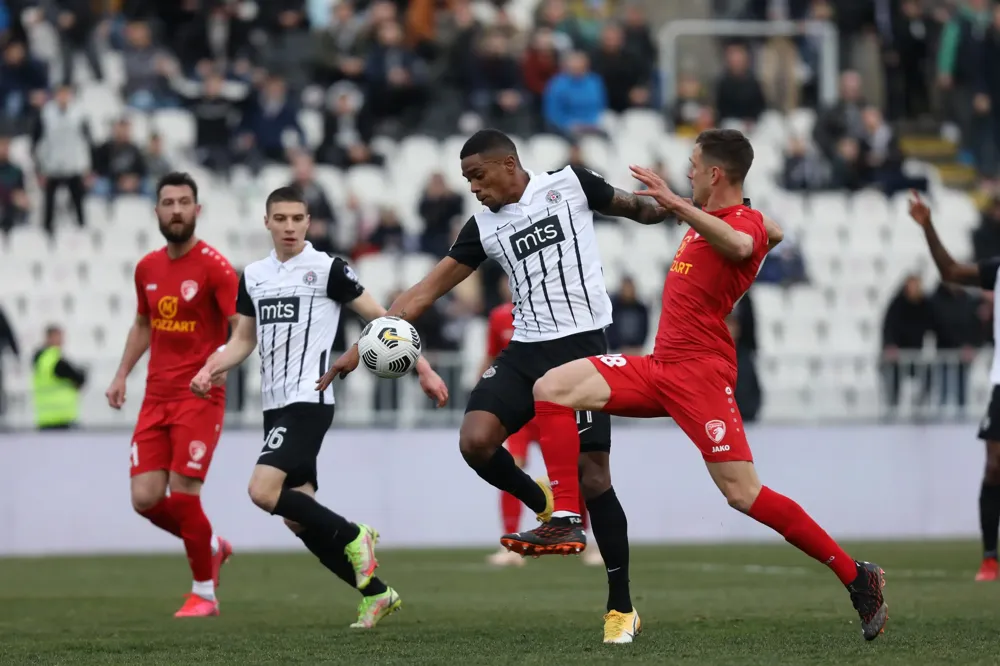 Zbog snega za ponedeljak odložen meč Partizan – Radnički Kragujevac