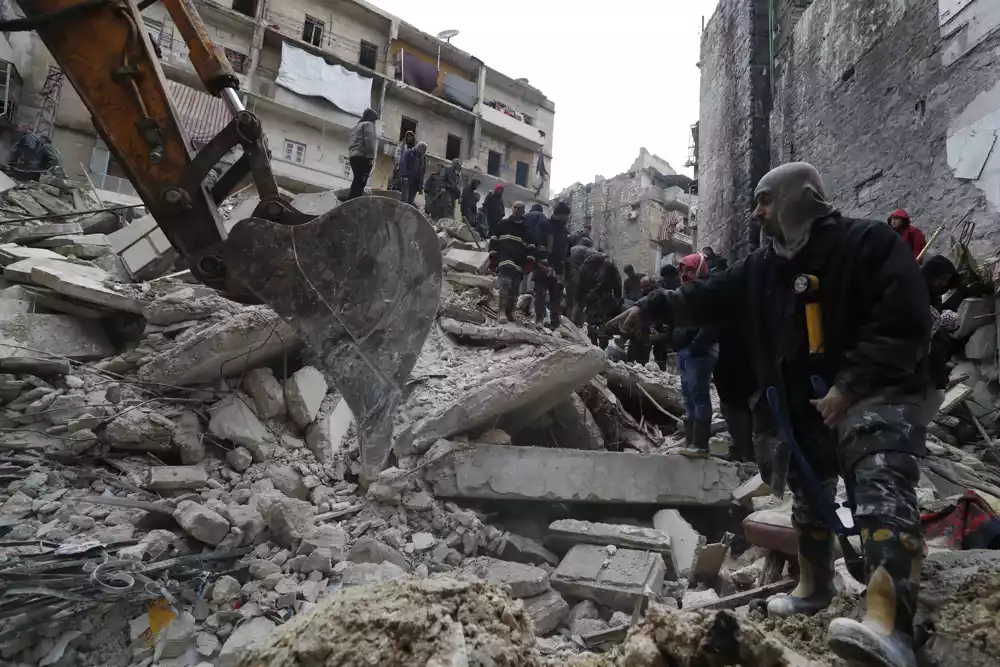 Turska i Sirija: Broj žrtava prelazi 5000