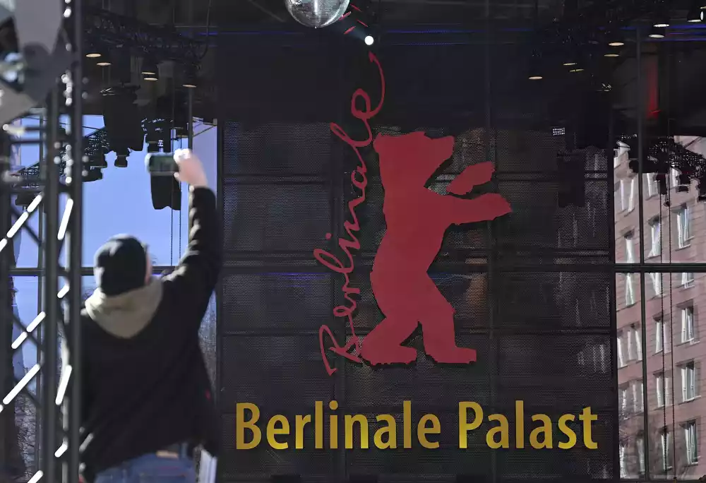 Zelenski govori na otvaranju Berlinskog filmskog festivala