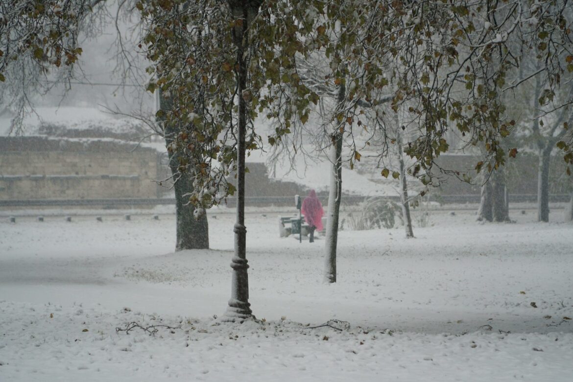 Sutra hladno i oblačno, na planinama sneg – temperatura do 2 stepena