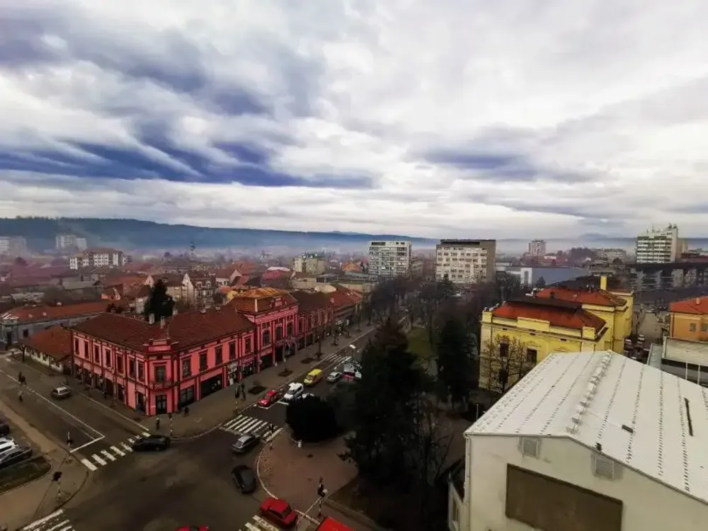 Danas umereno oblačno i toplo, temperatura do 20 stepeni