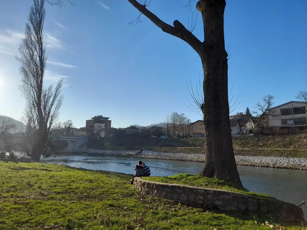 Danas sunčano i toplo, temperatura do 21 stepen