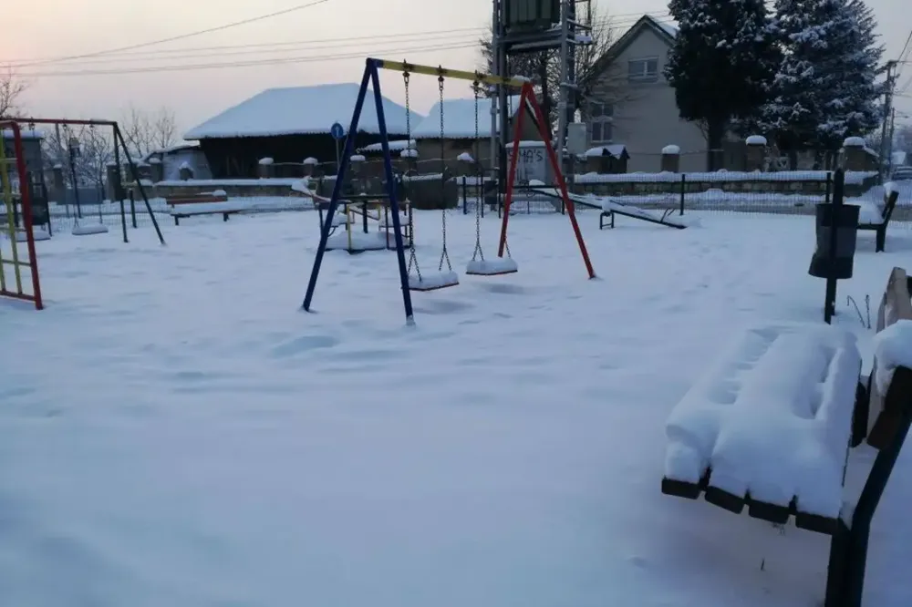 Do kraja dana oblačno, tokom noći sneg i kiša – temperatura do 7 stepeni