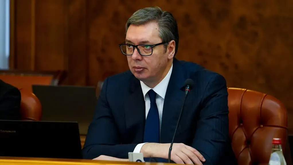 Vučić: Tvrde i da sam organizovao pušku na Sretenje