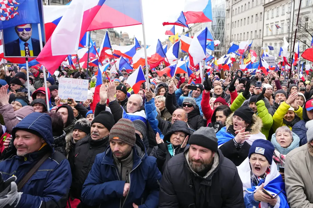 Česi protestuju zbog povećanja cena i vojne pomoći Ukrajini