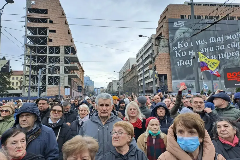 Povorka podrške tužiteljkama završena ispred Tužilaštva u Beogradu