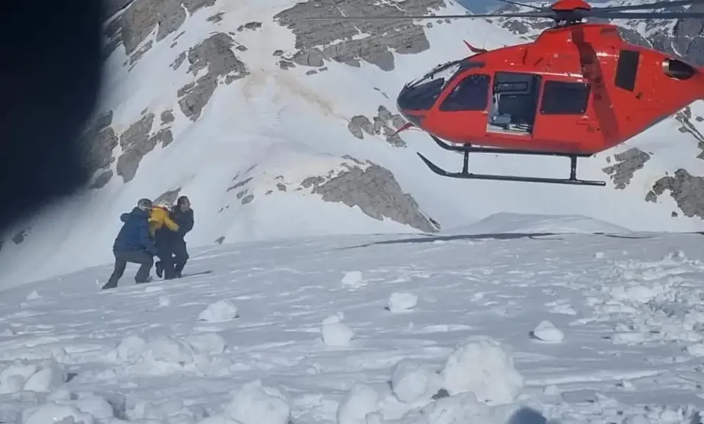 Planinar iz Srbije se povredio u Albaniji, prebačen helikopterom u bolnicu