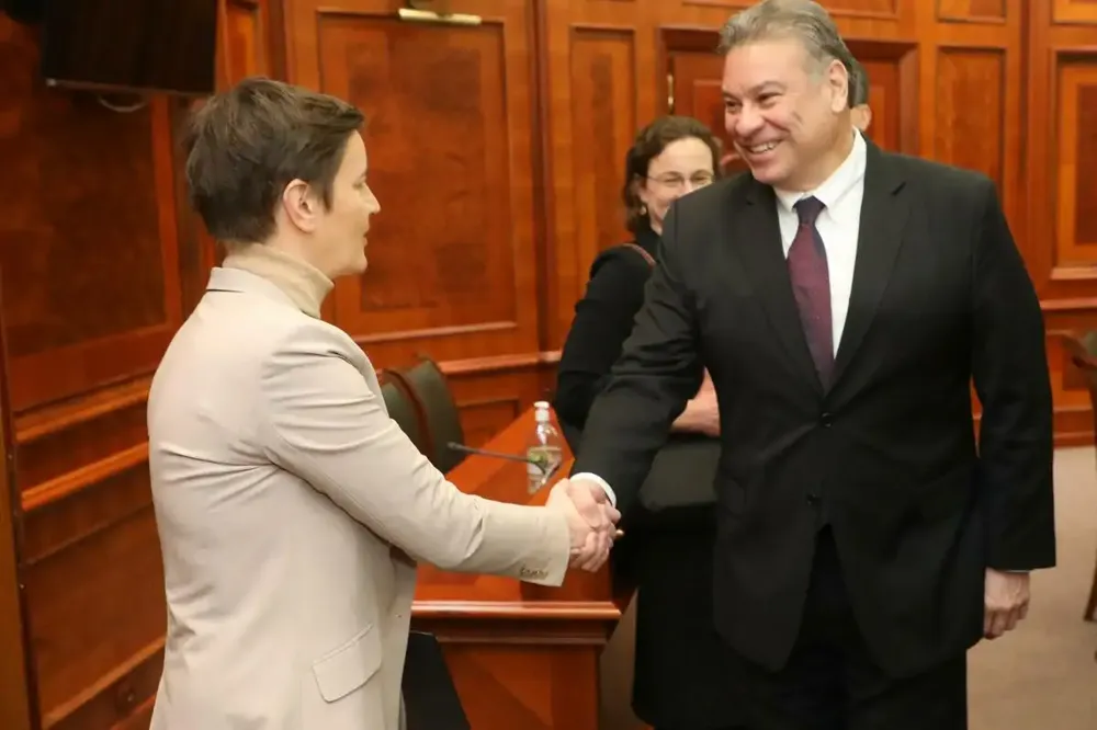 Brnabić sa Eskobarom: Cilj Srbije je očuvanje mira i stabilnosti i jačanje saradnje u regionu