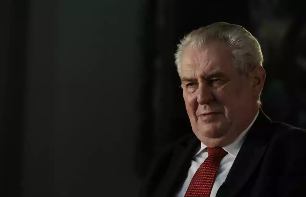 Bivši predsednik Češke Zeman hospitalizovan