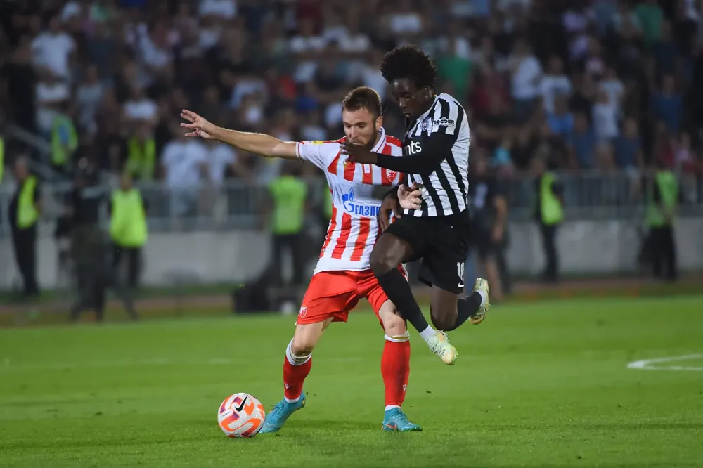 Crvena zvezda i Partizan igraju 169. večiti derbi