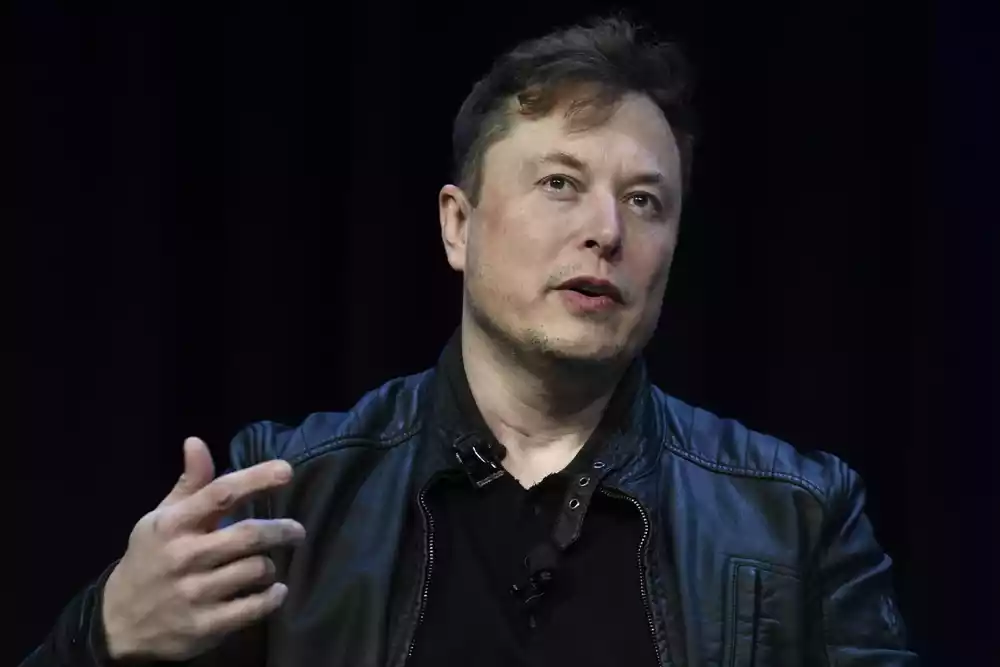 Elon Musk se izvinio nakon što je ismevao zaposlenog na Tviteru sa invaliditetom