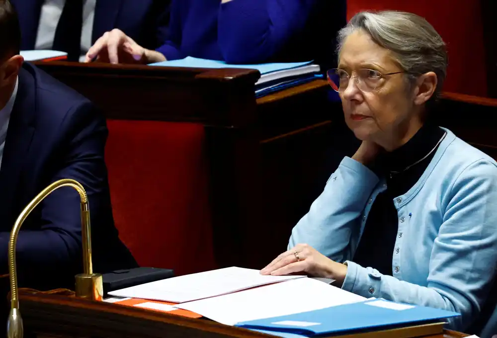 Francuska premijerka nudi susret sa opozicijom, sindikatima usred penzione krize