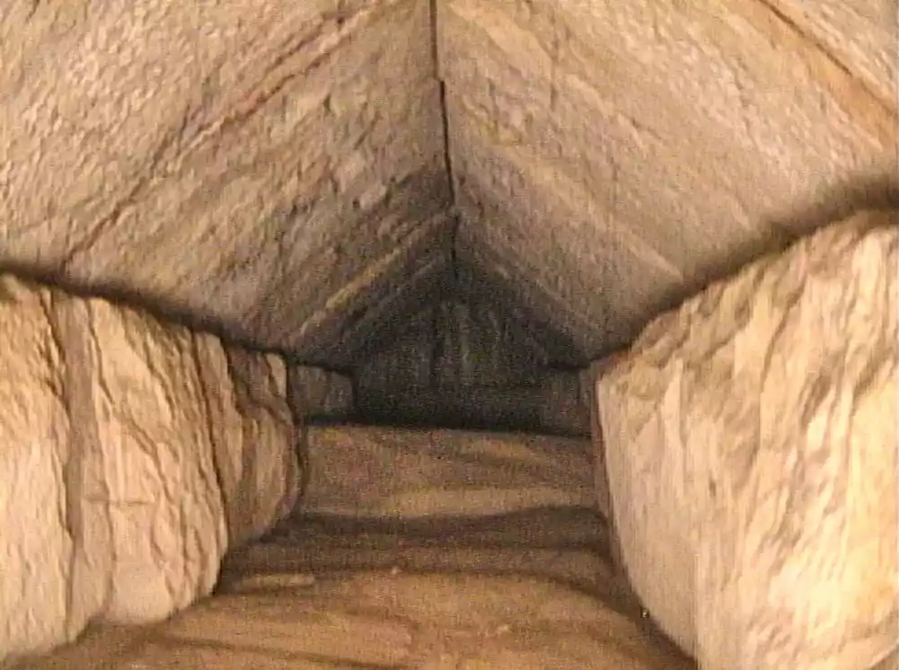 Naučnici otkrivaju skriveni hodnik u Velikoj piramidi u Gizi