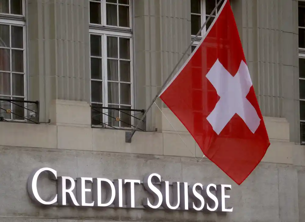 Švajcarski regulatori žure da ublaže strahove u vezi sa Credit Suisse
