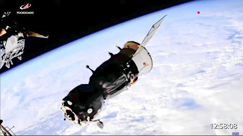Ruska svemirska letelica bez posade iz koje je procurila rashladna tečnost bezbedno sleće