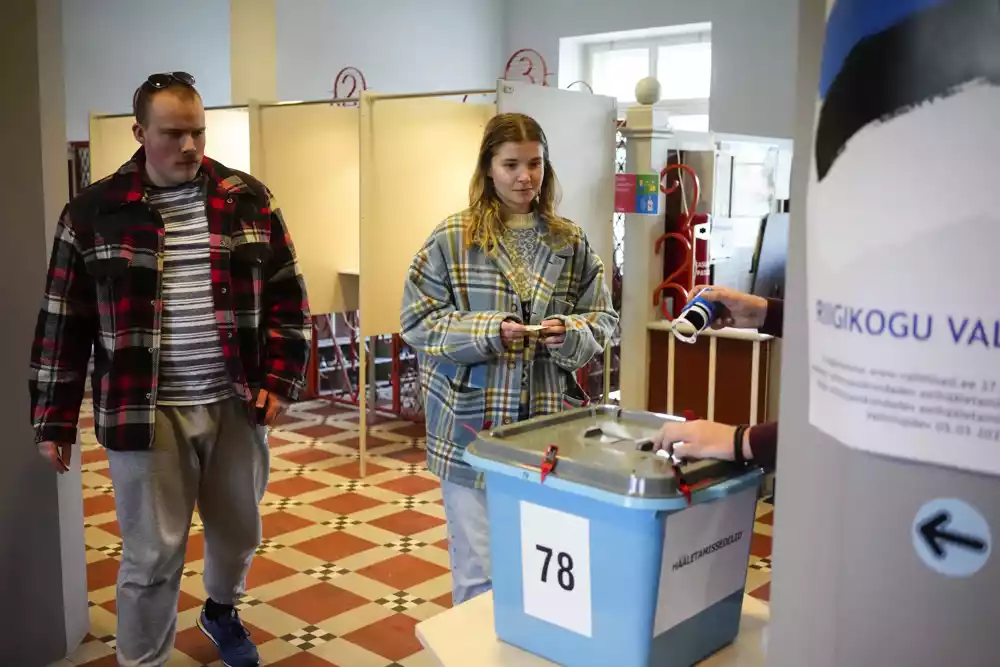 Kalas se bori za reizbor na izborima u Estoniji