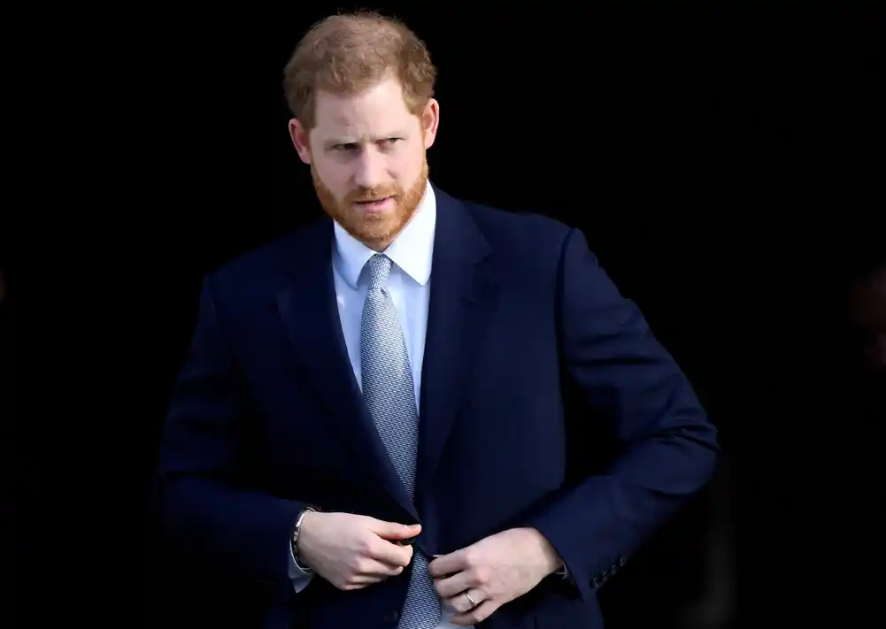 Princ Hari nenajavljeno u Londonu na ročištu protiv tabloida