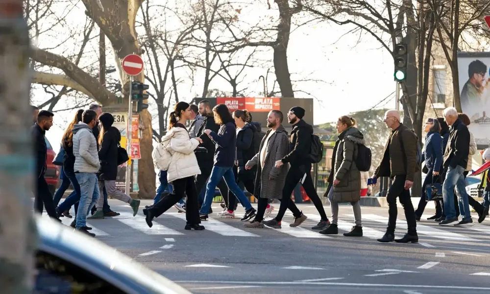 Do kraja dana smena sunca i oblaka, temperatura do 20 stepeni