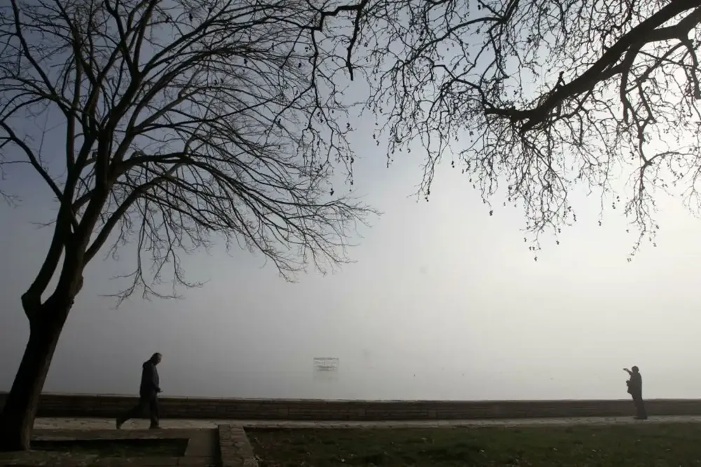 Do kraja dana oblačno i hladno, temperatura do 12 stepeni