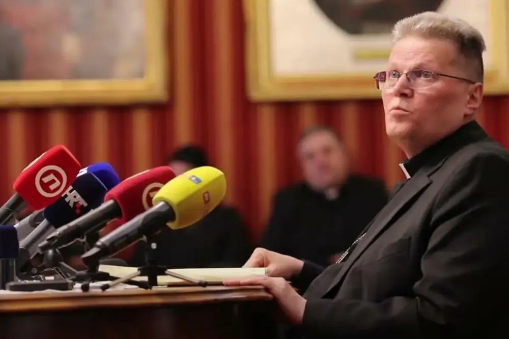 Hrvatski nadbiskup izvinio se žrtvama seksualnog zlostavljanja sveštenika