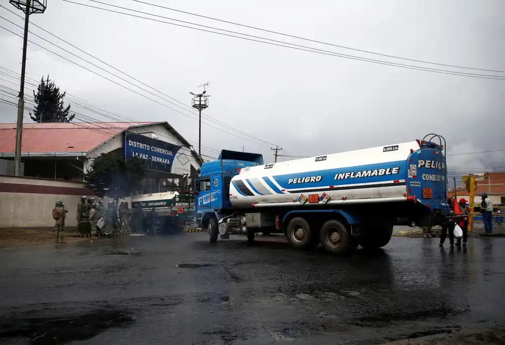 Bolivija pokušava da obuzda šverc goriva uz pomoć oružanih snaga