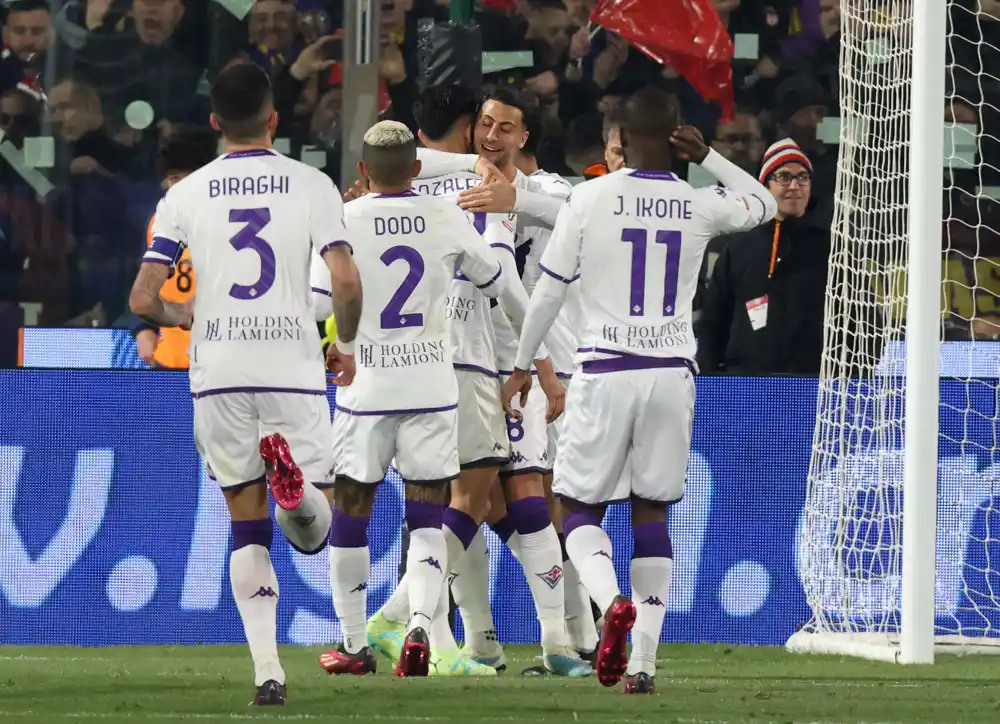 Fiorentina pobedila Kremoneze sa 2:0 u polufinalu Kupa Italije