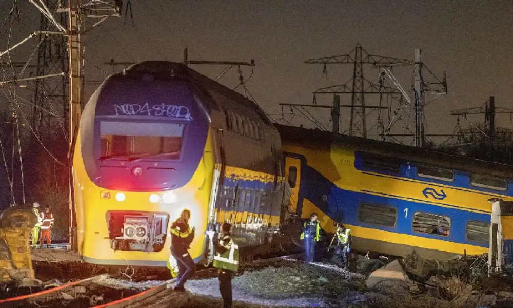 Jedna osoba poginula u železničkoj nesreći u blizini Haga, 30 povređeno