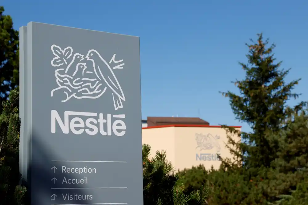 Nestle nadmašuje kvartalne procene prodaje