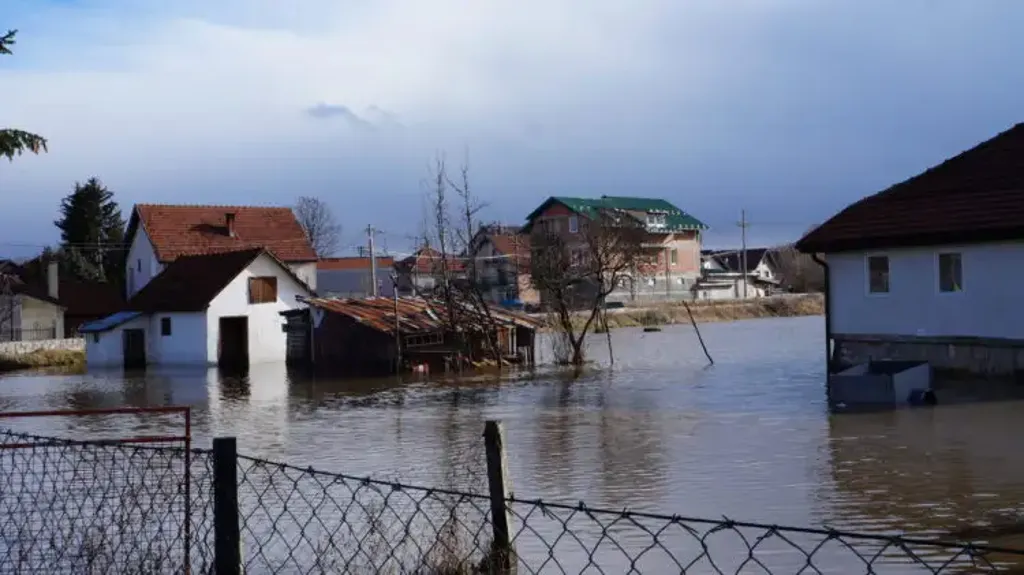 RHMZ upozorava na opasnost od poplava: Vodostaji čak 12 reka u većem porastu