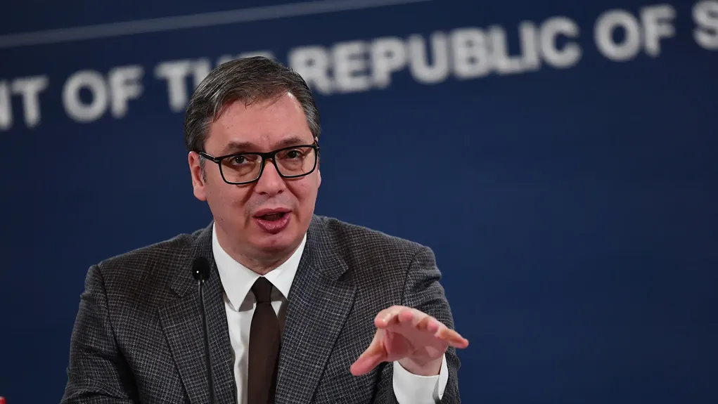 Vučić o tablicama: Stano potvrdio da je sporazum vremenski neograničen