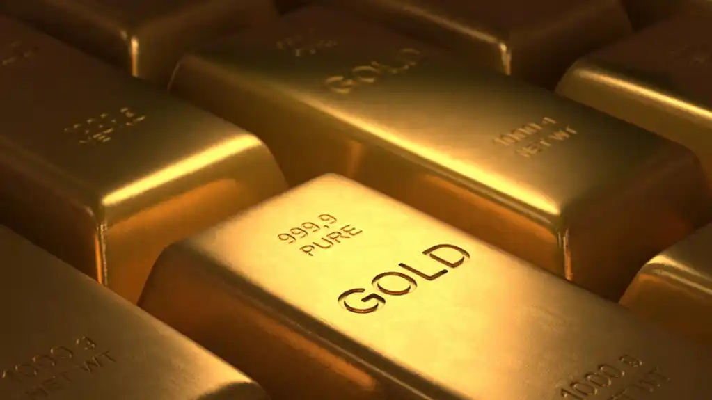 Cena zlata porasla je skoro 7 dolara