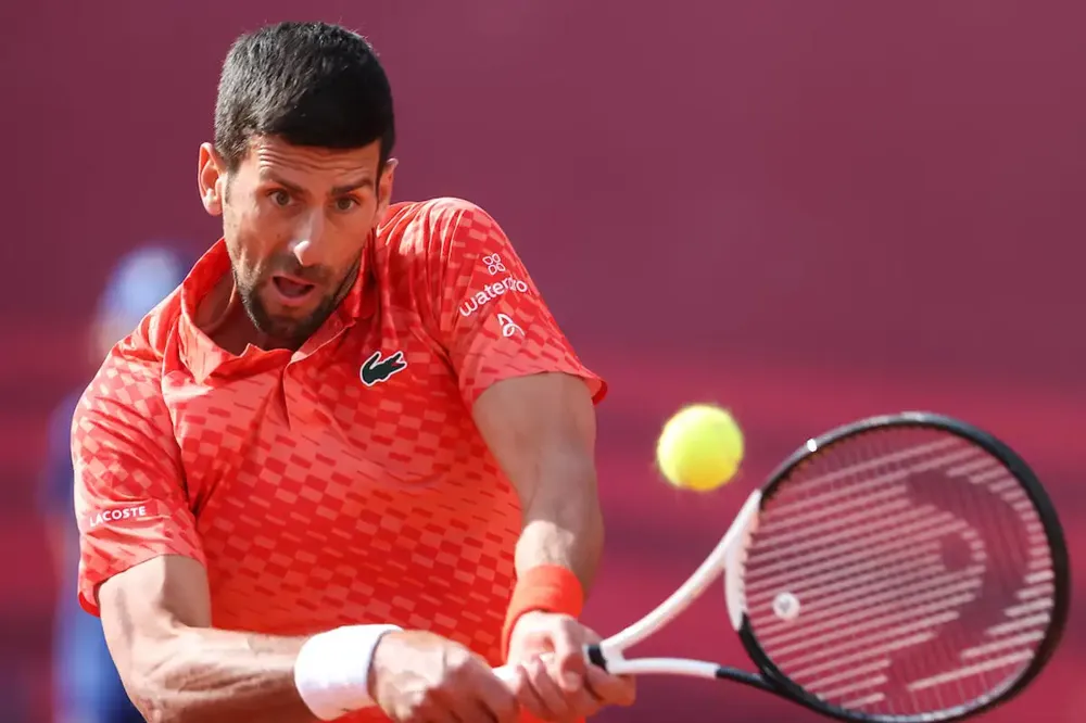 Novak kreće u odbranu titule u Rimu protiv Argentinca Ečevarija