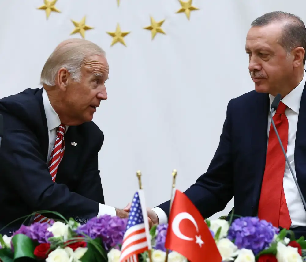 Bajden poručio Erdoganu da treba deblokirati ulazak Švedske u NATO