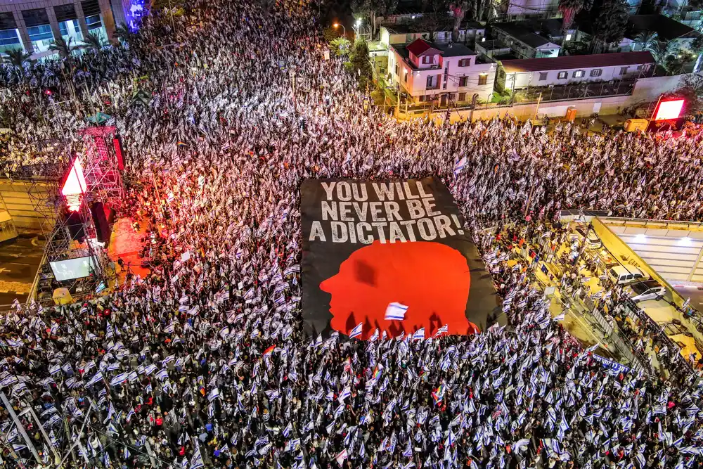 Desetine hiljada pridružile su se protestima protiv rekonstrukcije izraelskog pravosuđa