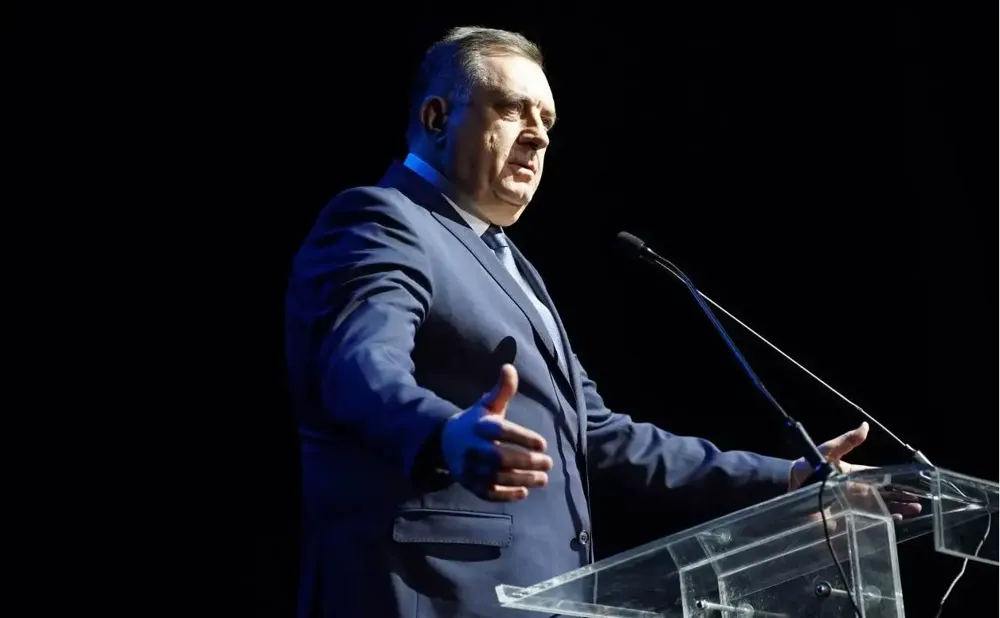 Dodik: Ustavni sud BiH ne može menjati ustavni poredak