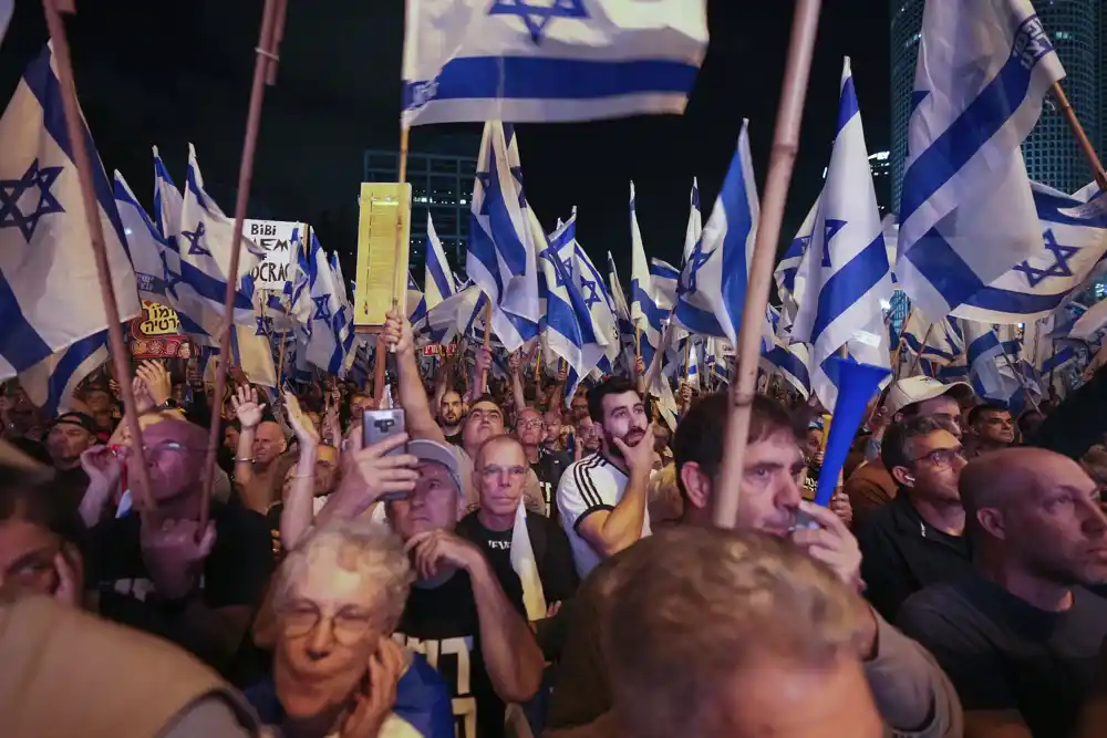 Izraelski miting protiv predložene revizije pravosuđa nastavlja se 22. nedelju