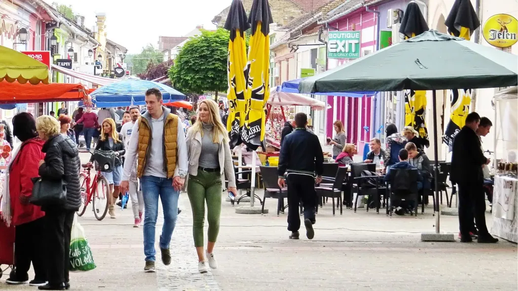 Svake godine Srbiju trajno napusti 25.000 ljudi