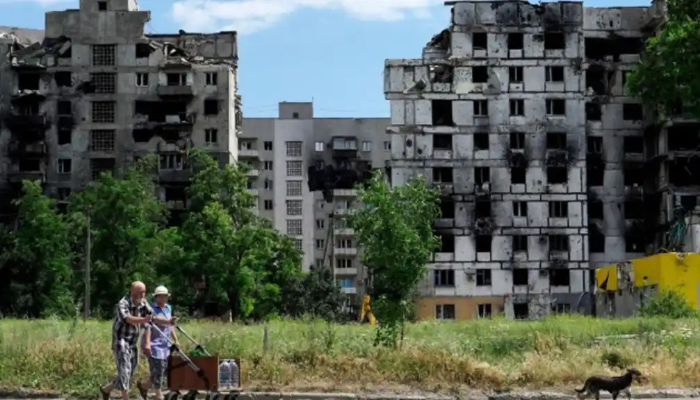 Gradsko veće: Rusi ne uklanjaju granate pronađene u blizini kuća u Mariupolju