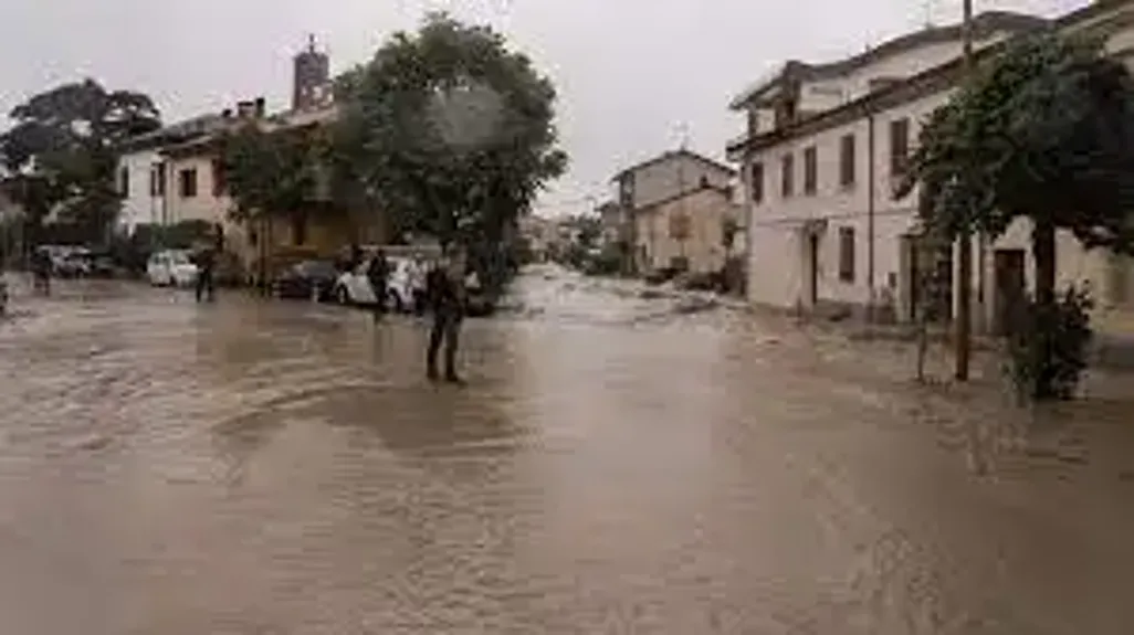 Poplave u Italiji – šestoro poginulih, nekoliko nestalih, hiljade evakuisanih