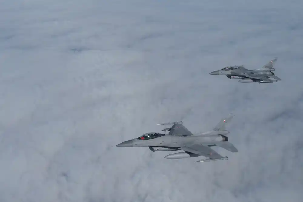 Rusija podigla avione zbog američkih bombardera iznad Baltičkog mora