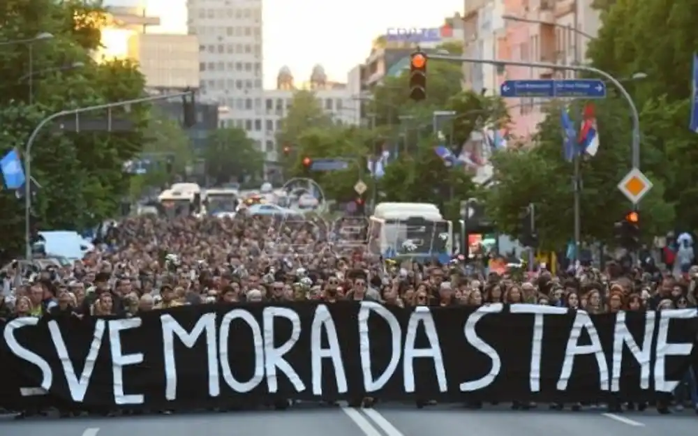 Organizatori protesta protiv nasilja pozvali policiju da ne upotrebljava silu