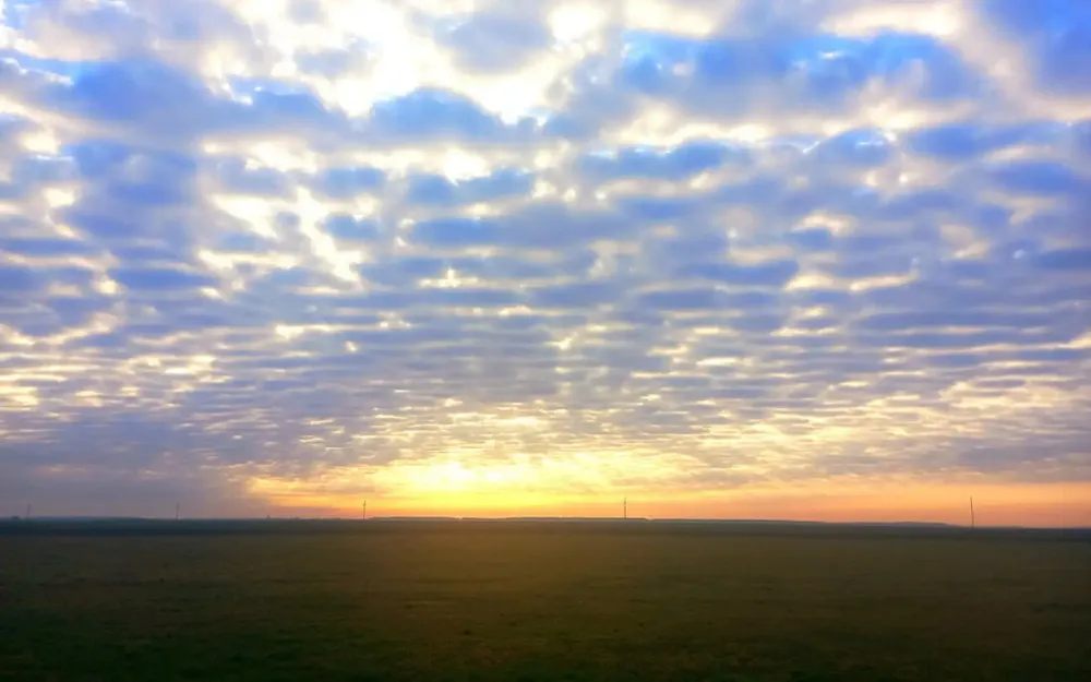 Danas smena sunca i oblaka, temperatura do 26 stepeni