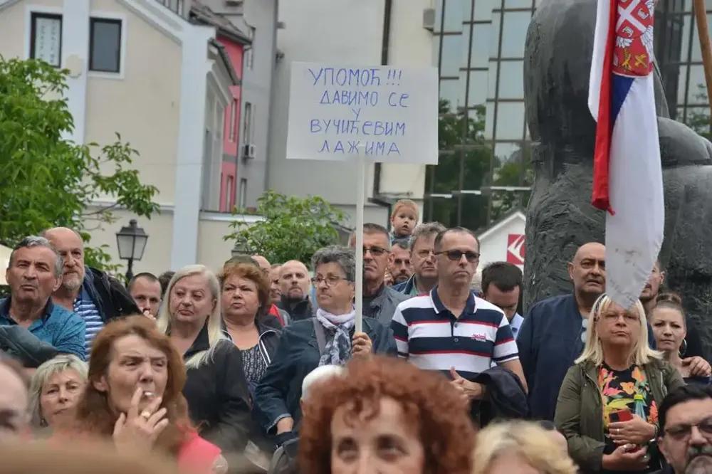 Protestna šetnja u Kragujevcu