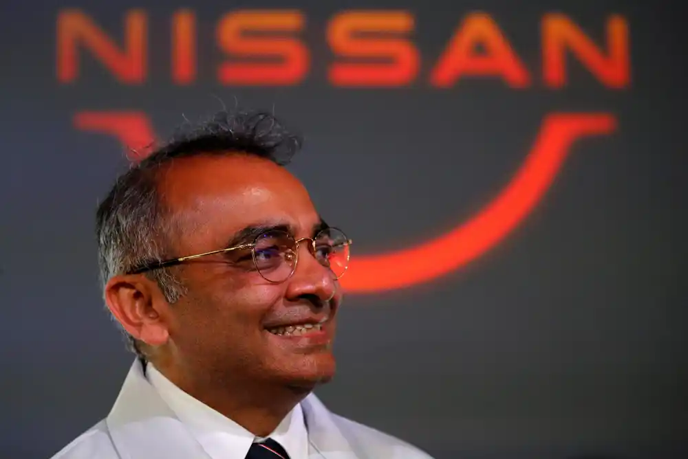 Nissan istražuje tvrdnje da je izvršni direktor stavio zamenika pod nadzor